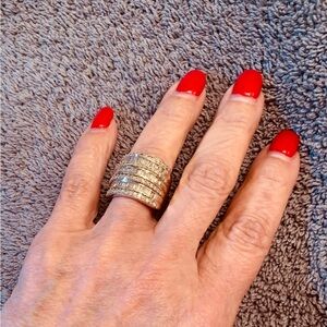 Elegant 2 carats total weight Genuine Diamond Round Brilliant/Baguette Band Ring